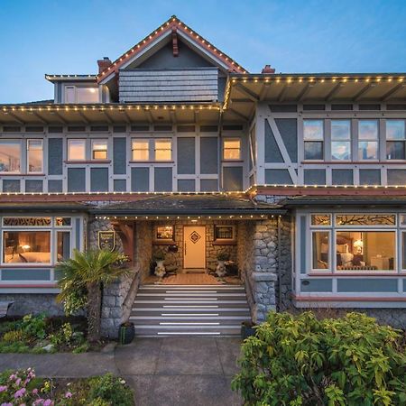 Dashwood Manor Seaside Bed & Breakfast Victoria Exterior foto