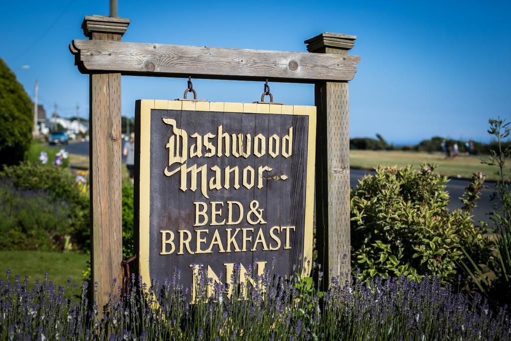 Dashwood Manor Seaside Bed & Breakfast Victoria Quarto foto